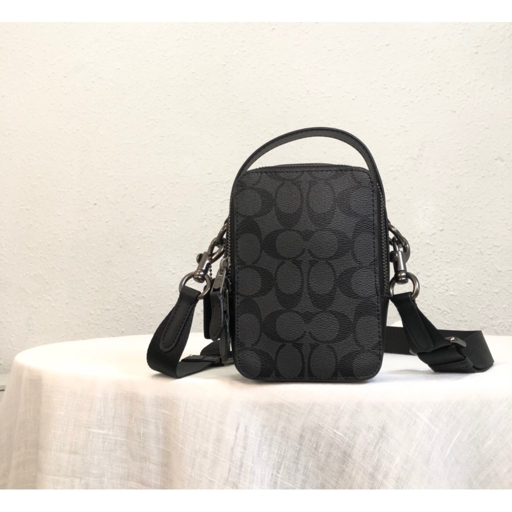 outlet-top-handle-crossbody-c3147-c3146-กระเป๋าสะพายข้างผู้ชาย-coac-h-แท้-กระเป๋าใส่โทรศัพท์มือถือ