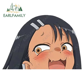 Earlfamily สติกเกอร์ไวนิล ลายการ์ตูนอนิเมะ Nagatoro Peek ขนาด 13 ซม. x 8.9 ซม. สําหรับติดตกแต่งรถยนต์ รถจักรยานยนต์ เซิร์ฟบอร์ด