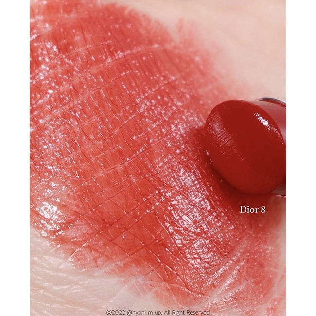 dior-addict-hydrating-shine-lipstick-dior8