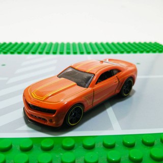 รถ HOTWHEELS ของแท้มือสอง รุ่น 2013 HOT WHEELS CHEVY CAMARO SPECIAL EDITION สภาพใหม่ตั้งโชว์ มีคันเดียวเท่านั้นค่ะ