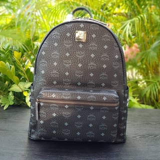 STARK STUDS MEDIUM BACKPACK IN VISETOS