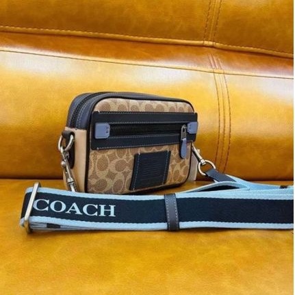 coach-mens-camera-bag-slingbag