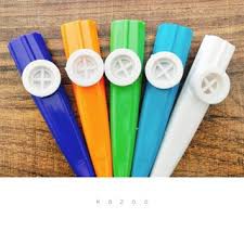 คาซู่-kazoo-เครื่องดนตรีเเบบเป่า