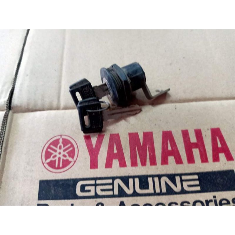 กุญ-เเจะล็อค-yamaha-ของแท้ใหม่เก่าเก็บ