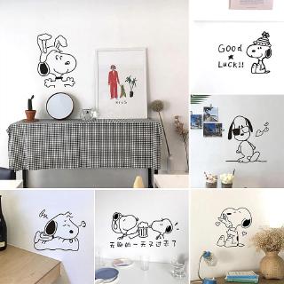 สติกเกอร์ติดผนังลายการ์ตูน Snoopy น่ารักสําหรับตกแต่งบ้าน