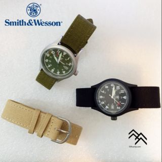 นาฬิกาทหารที่เรียบหรู แบบชุดสามสายเปลี่ยนของSmith&Wessonแท้ บอยไซร์ใส่ได้ทั้งหญิงและชาย ชุดของขวัญสุดพิเศษ