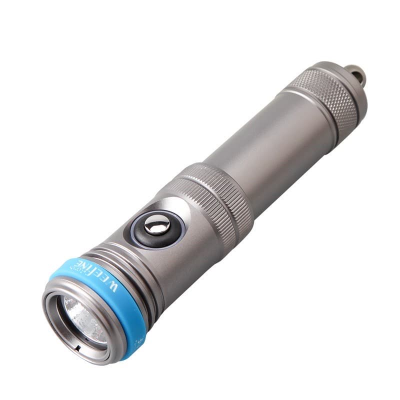 ภาพหน้าปกสินค้าWEEFINE SN1500 fashionable LED torch. Rechargeable Li-ion battery.