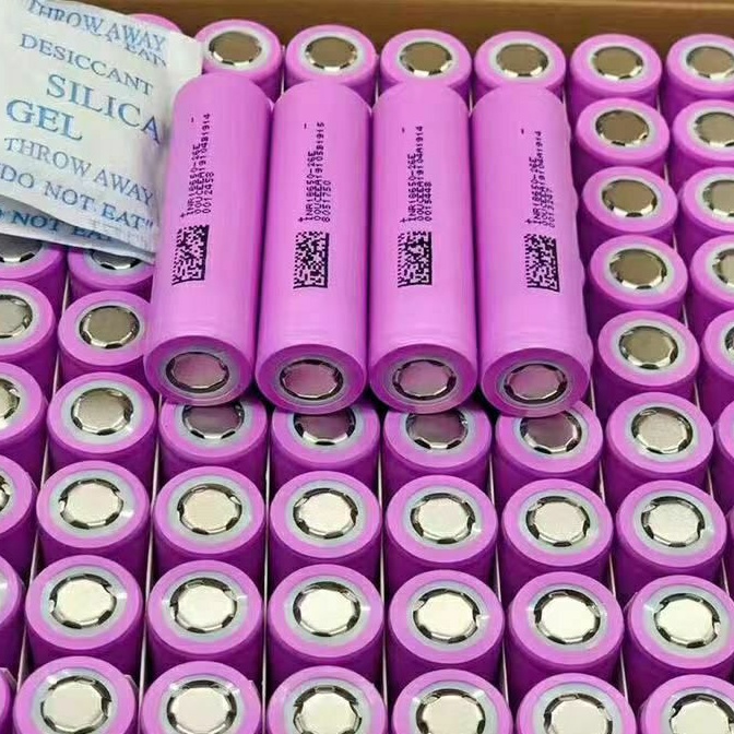 18650-แบตเตอรี่ลิเธียมหัวแบน-3-7v-2600mah-แบตเตอรี่แบบชาร์จไฟได้-ราคา1ก้อน-ออกบิลได้