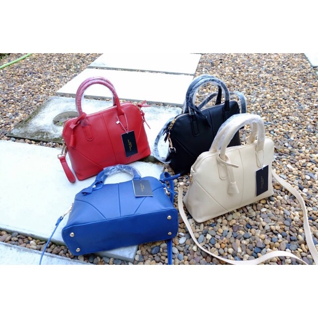 กระเป๋า-zara-saffiano-leather-mini-city-bag