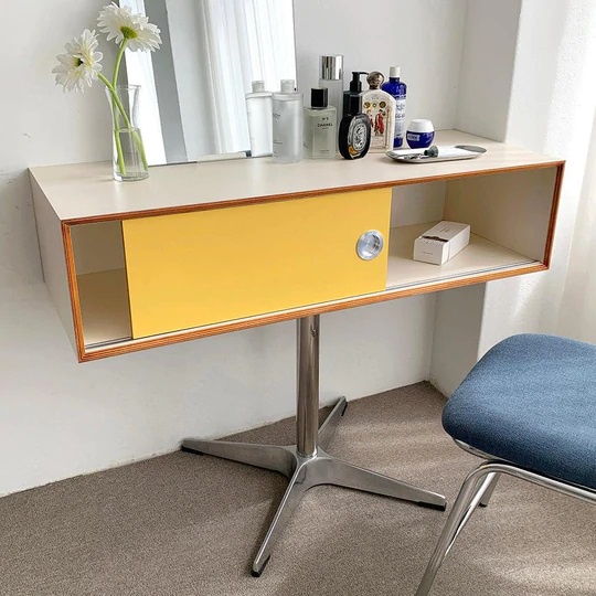 morena-console-in-yellow-ชั้นวางของ-ชั้นวางเอนกประสงค์-ของตกแต่ง-mid-century-งานสั่งทำ-30-วัน