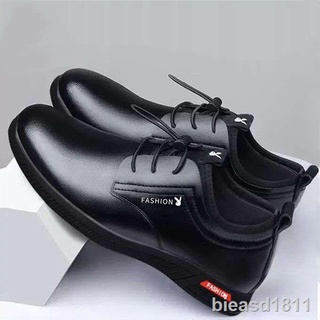 ✹[ตัวเลือกตาข่ายเดียว] รองเท้าผู้ชาย PLAYYOUNG เทรนด์ผู้ชายที่ผลิตโดย Playboy International Co., Ltd.