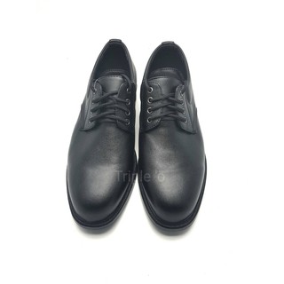 ภาพขนาดย่อของภาพหน้าปกสินค้าCSB รองเท้าหนังผูกเชือก 4 รู สีดำ CM545 ไซส์ 39-46 จากร้าน i_am_shoes บน Shopee