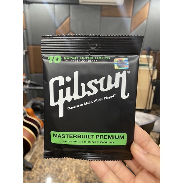 ภาพหน้าปกสินค้าสายกีต้าร์โปร่ง Gibson สายกีต้าร์ไฟฟ้า ครบชุด6เส้น ลดให้เลย ไม่ต้องใส่โค็ต(เกรดเทียบเท่า)จัดโปรสุดคุ้ม