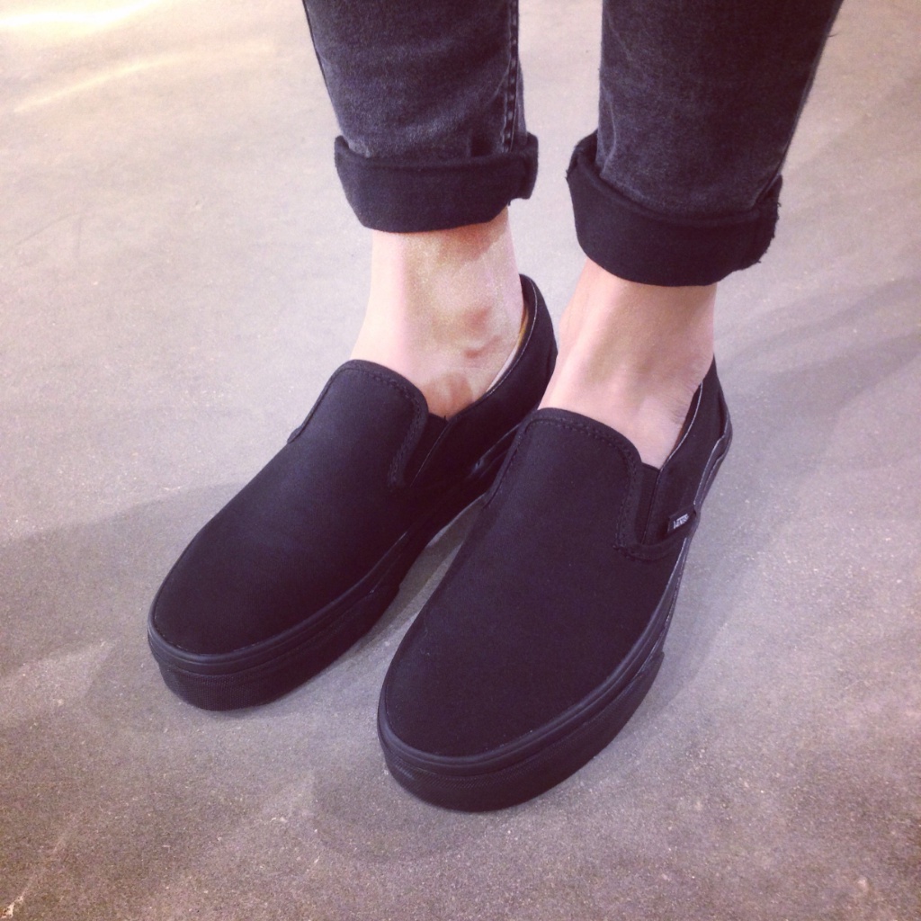 30 2509FASHDD VANS Classic Slip on Black Black Shopee Thailand