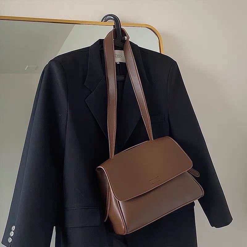 pu-minimal-bag-กระเป๋าสะพาย-preorder