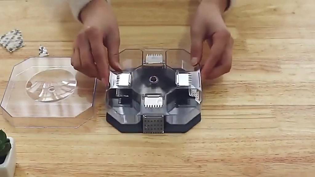 eos-center-ที่ดักแมลงสาบ-ที่ดักแมลงสาบ-กล่องดักแมลงสาบ-cockroach-trap