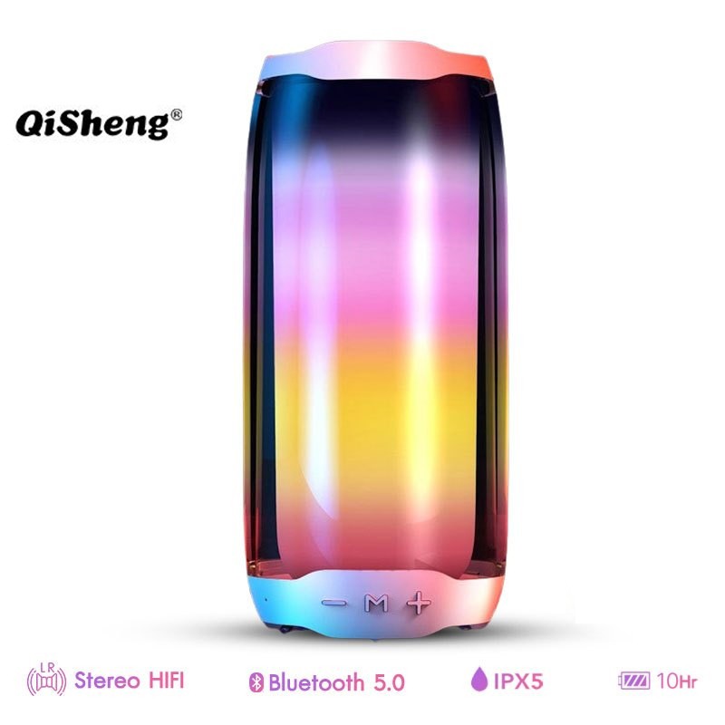 ภาพหน้าปกสินค้าQisheng ลำโพงบลูทูธ Bluetooth Speaker ลำโพงมีไฟ แสงสี360องศา ไฟ12โหมด เสียง Surround คุณภาพระดับHIFI