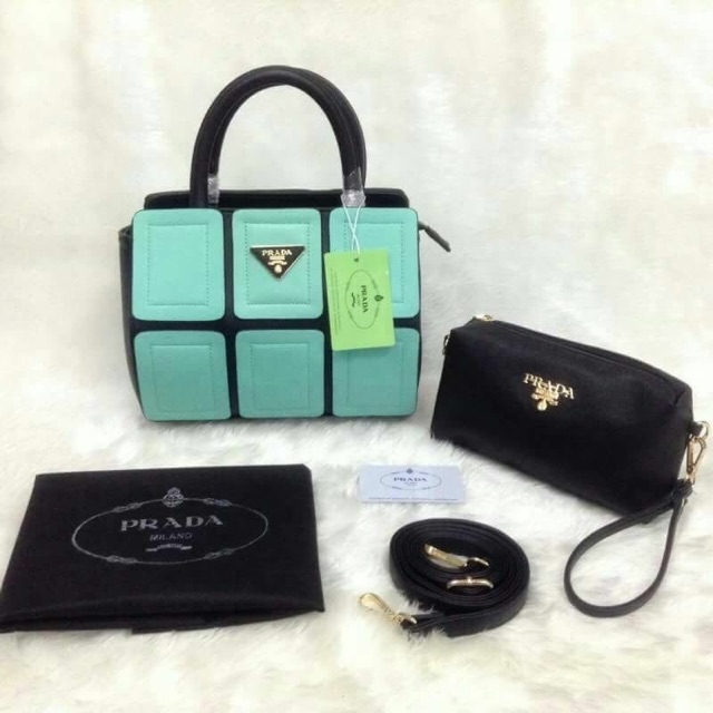 prada-เกรด-พรีเมี่ยม