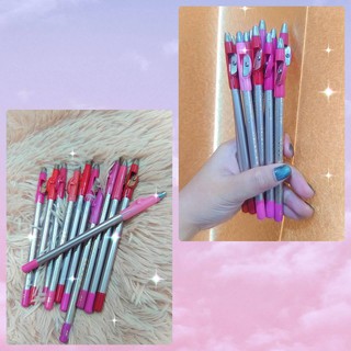 ราคาNAKED4 Kiss Beauty Lip Liner Pencil  ดินสอเขียนขอบปาก ลิปไลเนอร์ ติดทน24 ชั่วโมง มีกบเหลาในตัว มี 12สี ให้เลือก