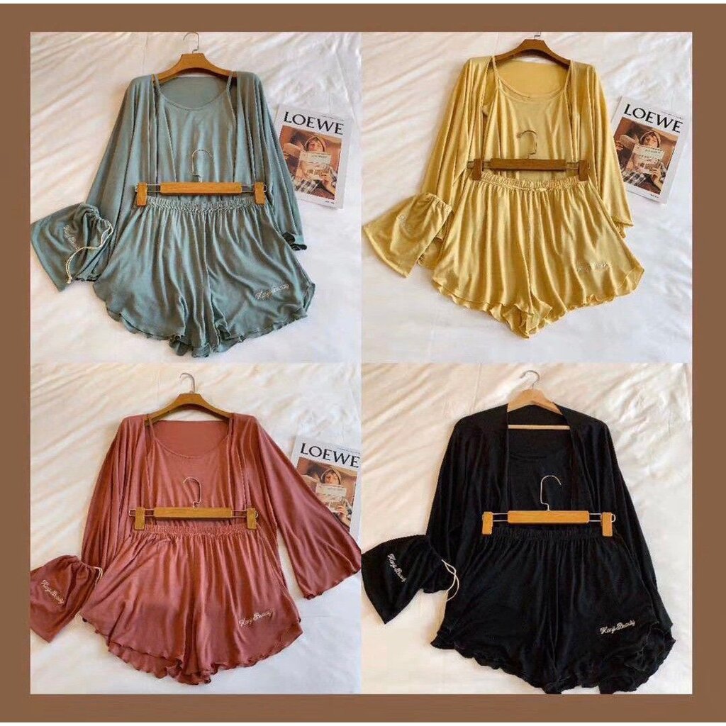 ชุดนอนเซ็ตขาสั้น-ผ้านิ่มเรย่อน-สีเหลือง