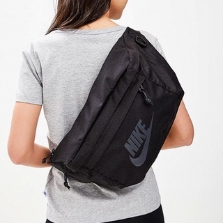 กระเป๋าคาดอก Nike รุ่น Nike Tech Hip Pack ของแท้ !!!! พร้อมส่ง