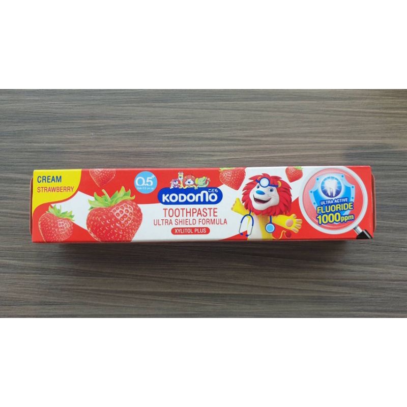 ยาสีฟันเด็ก-โคโดโม-กลิ่นครีมสตรอเบอร์รี่-40กรัม