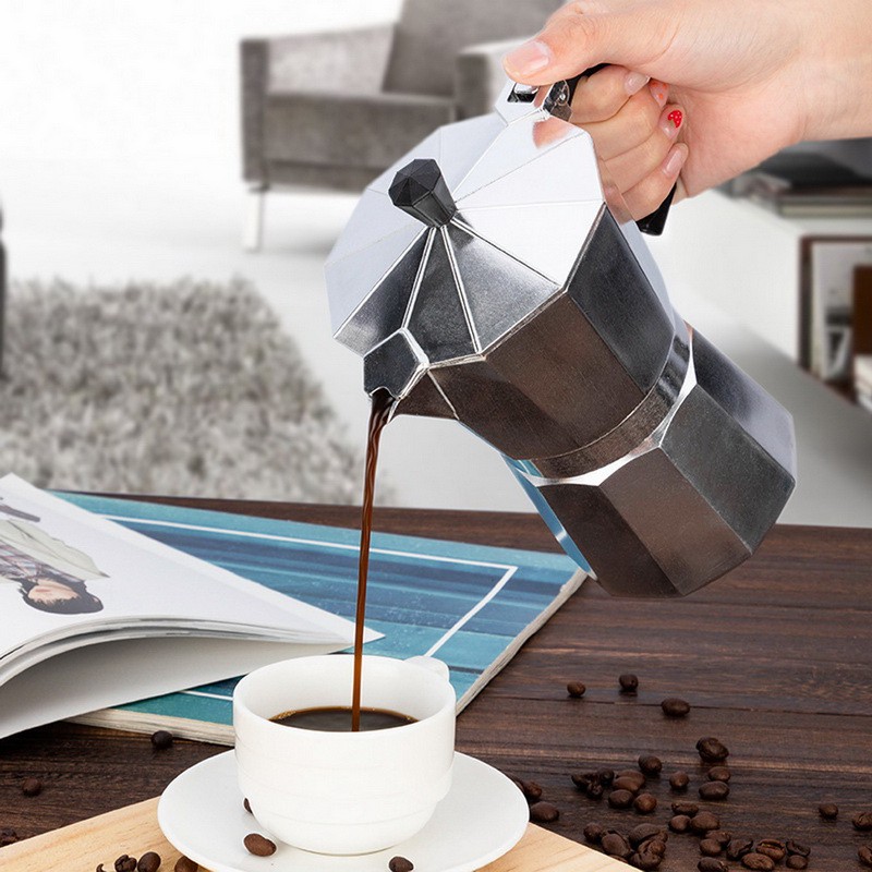 moka-pot-หม้อต้มกาแฟ-กาต้มกาแฟ-เครื่องชงกาแฟ-มอคค่าพอท-หม้อต้มกาแฟแบบแรงดัน-สำหรับ-2-3-6-9-ถ้วย-coffee-pot-thamsshop