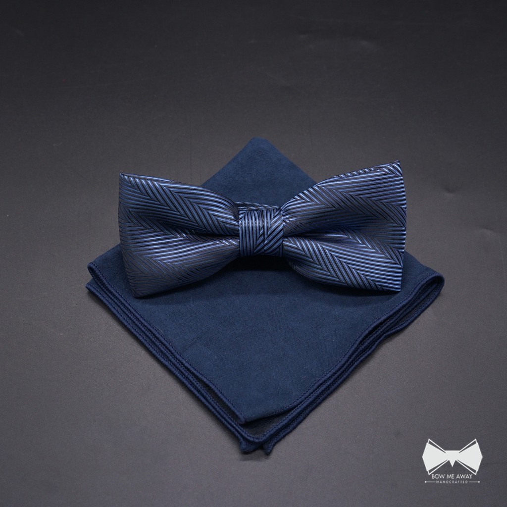 เซ็ทหูกระต่ายสีน้ำเงินลายเฉลียง-ผ้าเช็ดหน้าสูทsuede-blue-bowtie-suede-pocket-square