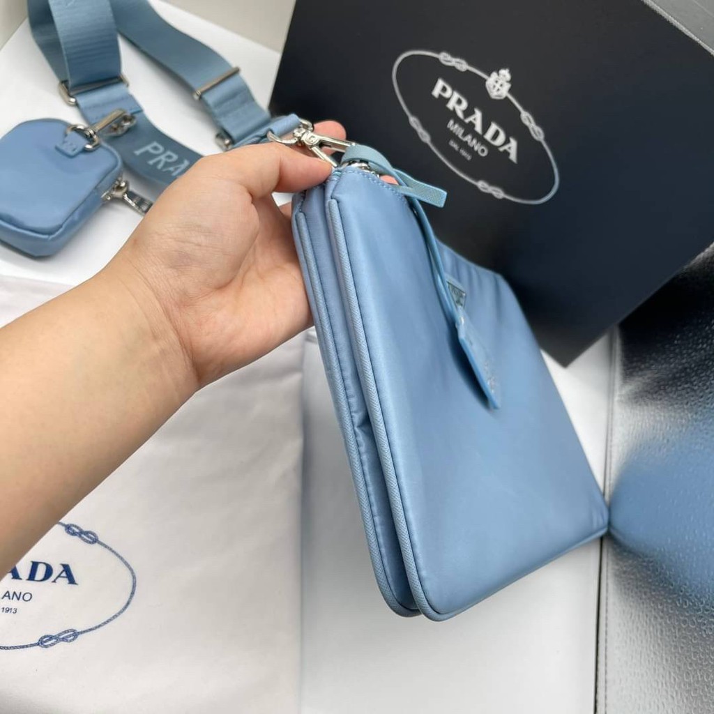prada-nylon-re-edition-2000-shoulder-bag-grade-hiend-size-25cm-อปก-free-box-set