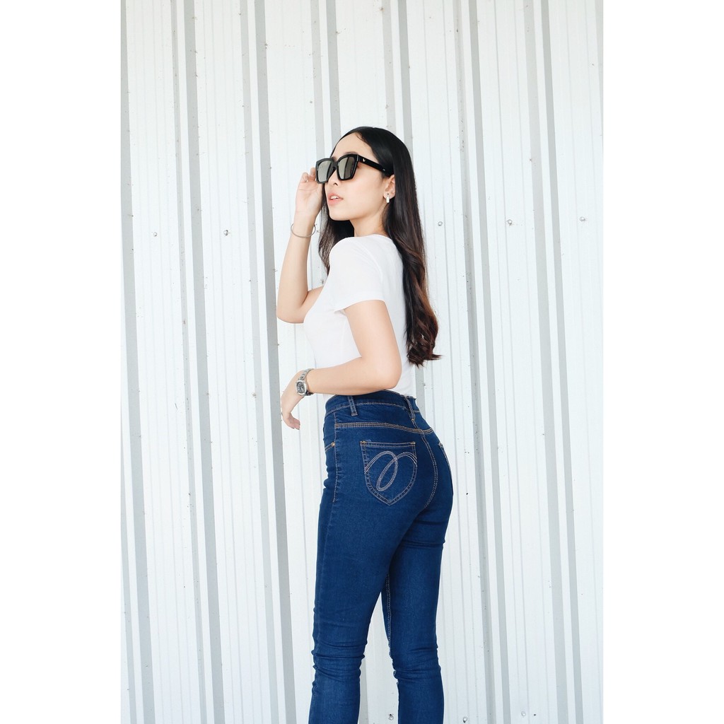 cc-jeans-xxl-043-กางเกงยีนส์ผู้หญิงแฟชั่น-เอวสูง-ยืด-ทรงเดฟ-กระดุม-5-เม็ด-กางเกงผู้หญิง