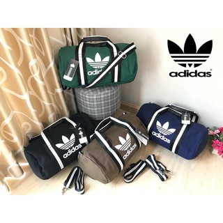 Adidas Sport Travel &amp; Luggage กระเป๋าเดินทางทรงหมอน จาก OUTLET