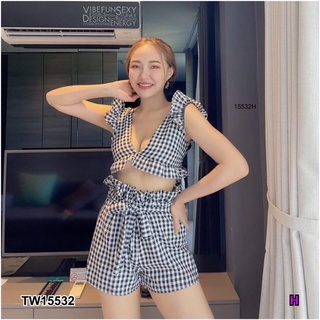 TW15532 Set 2 ชิ้น เสื้อไหล่ระบาย วีอก หลังยางยืด ผ้าทอลายสก็อต + กางเกงขาสั้น เอวระบายจีบรอบ มีเชือกเอว ผ้าทอลายสก็อต