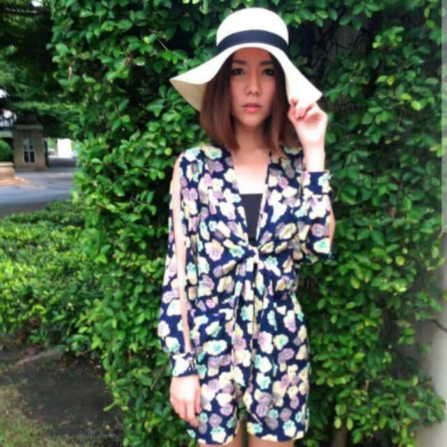 blooming-jumpsuit-by-hgl