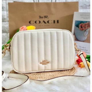 New arrival! 💥สวยหรู ดูมีสไตล์ ล่าสุดคะ COACH Jes Crossbody With Linear Quilting