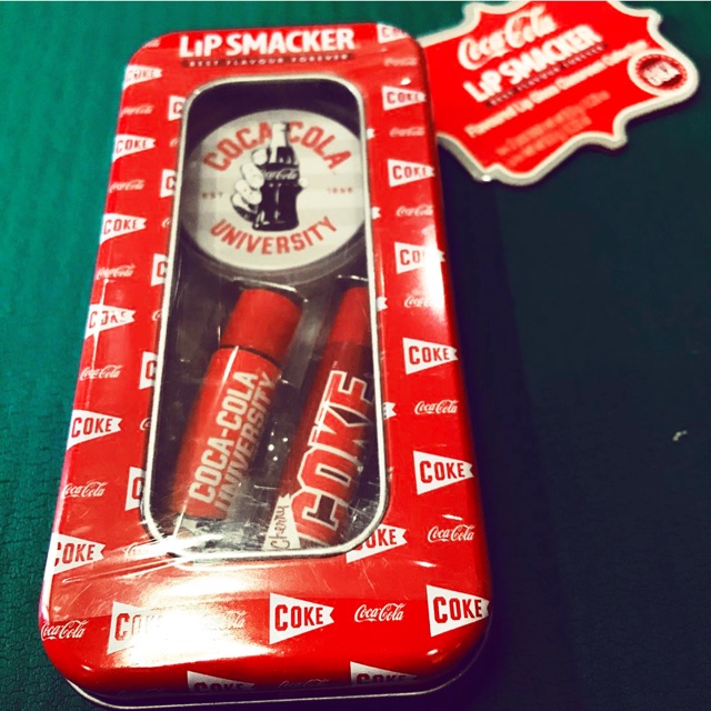 coca-cola-smacker-lip