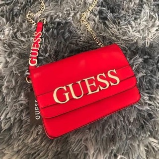 กระเป๋าสะพาย Guess outlet