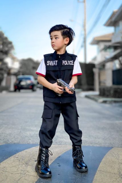 ชุดตำรวจ-หน่วยสวาท-swat