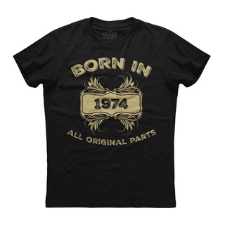 เสื้อยืดผ้าฝ้ายพิมพ์ลายขายดี เสื้อยืดแขนสั้นลําลอง พิมพ์ลาย Born In 1974 สีดํา เข้ากับทุกการแต่งกาย สําหรับผู้ชาย 921069
