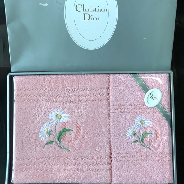 ผ้าเช็ดตัว CHRISTIAN DIOR TOWEL SET แท้ Shopee Thailand