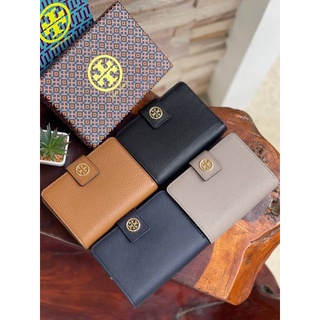 งานข็อป 💕Tory burch robinson french fold wallet - black and brown