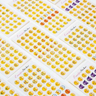 สินค้า สติกเกอร์พิมพ์ลาย Emoji น่ารักสำหรับตกแต่งสมุดไดอารี่ 12 ชิ้น