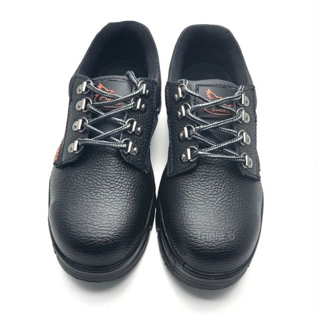 ภาพสินค้าSafety shoes รองเท้า เซฟตี้ หัวเหล็ก 8111 ผลิตจากหนังแท้ ไซส์ 39-46 จากร้าน bbrandname บน Shopee ภาพที่ 2
