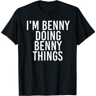 เสื้อยืดผ้าฝ้ายพรีเมี่ยม I&amp; 39; M BENNY DOING BENNY THINGS Funny Birthday Name Idea เสื้อยืดลําลอง ผ้าฝ้าย แขนสั้น คอกลม