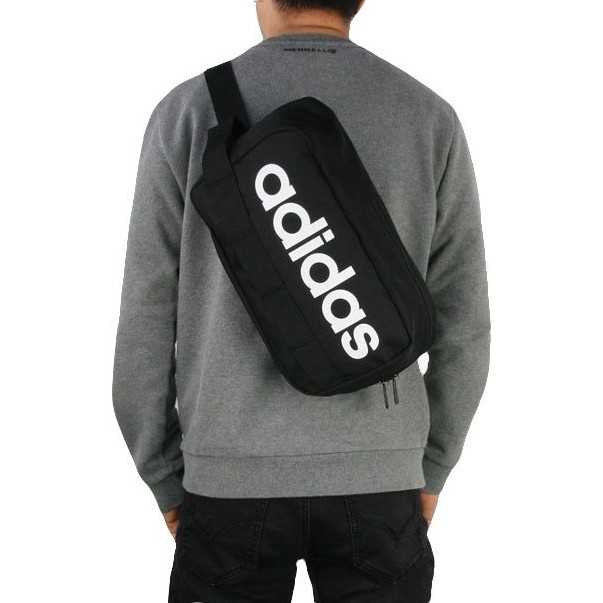 Adidas กระเป๋าสะพายข้าง Linear Core ( DT4823 )ลิขสิทธิ์แท้ | Shopee Thailand
