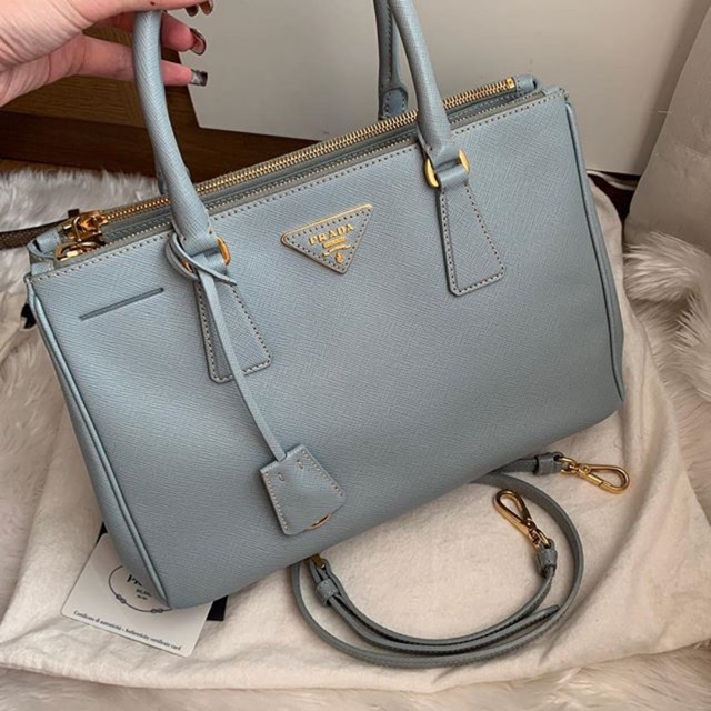 prada saffiano 30