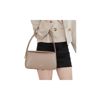 โปรโมชั่น : ออก E-tax ลดหย่อนภาษีได้ MADAM PEONY กระเป๋าสะพายข้าง กระเป๋าสะพายผู้หญิง รุ่น 𝐇𝐀𝐌𝐋𝐄𝐓