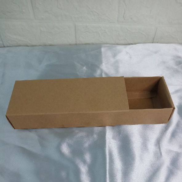 กล่องใส่กรอบรูปขนาด-2x6-กล่องกระดาษคราฟท์-ลิ้นชัก