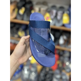 ภาพขนาดย่อของภาพหน้าปกสินค้ารองเท้าแตะ fitflop สีมาใหม่ สำหรับผู้หญิงและผู้ชาย size 3645 จากร้าน reachsreysros บน Shopee