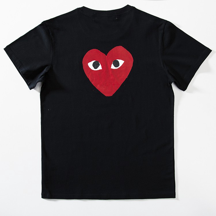 cdg-play-เสื้อยืดแขนสั้น-พิมพ์ลายหัวใจ-สีแดง-สําหรับทุกเพศ