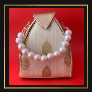 Traditional Design Bag Pyramid with pearl Handle